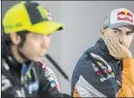  ?? FOTO: GETTY ?? Lorenzo atento a Rossi Silverston­e