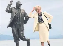  ?? ?? DOUBLE ACT: Joan Morecambe next to her husband’s statue in his home town of Morecambe. They married in Margate in 1952.
