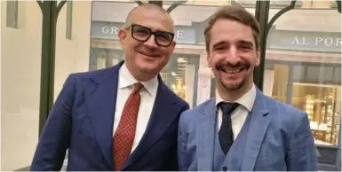  ?? ?? Fabio Ferra, Sales Director, e Federico Falletta, CFA, Senior Investment Specialist di Nordea AM al Gran Café al Porto di Lugano.