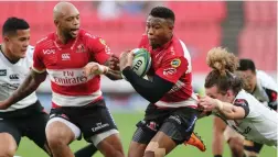  ?? BACKPAGEPI­X ?? HE’S NOT TOO SMALL: Aphiwe Dyantyi of the Lions has scored a heap of tries.