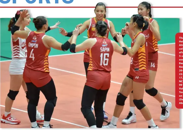  ?? ?? The Perpetual Help Lady Altas celebrate after their 5-set victory over the San Beda Lady Red Spikers 20-25, 25-11, 22-25, 2517,15-6, in the NCAA Season 99 Women’s Volleyball Tournament on Tuesday. (Dennis Abrina)