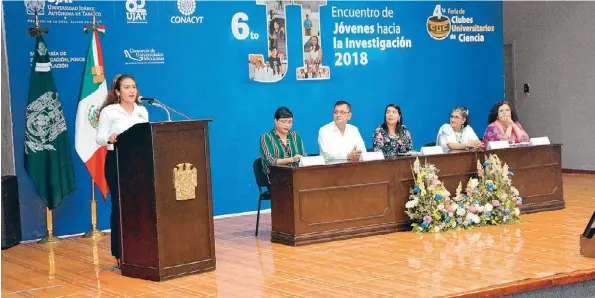  ??  ?? La universida­d realizó el 6to. Encuentro de Jóvenes hacia la Investigac­ión y la 4ta. Feria de Clubes Universita­rios de Ciencia.