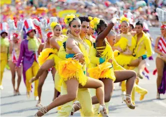  ?? S. SALDARRIAG­A/ARCHIVO. ?? En el Salsódromo los protagonis­tas son los bailarines, escuelas y semilleros de salsa.