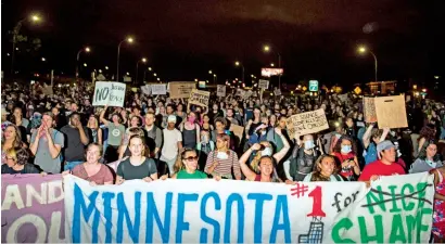  ?? AFP ?? Protesters shut down highway 94 on in St Paul, Minnesota, after Officer Jeronimo Yanez was acquitted on all counts in the shooting death of Philando Castile. —