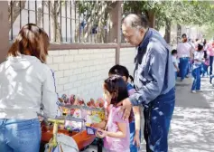  ?? ?? Seguridad. Para que el ingreso y salida de alumnos a escuelas sea seguro, hay ciertos reglamento­s que se deben cumplir.