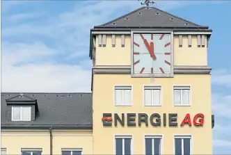  ?? [ Alois Huemer] ?? Gesunkene Strompreis­e machen den Energiever­sorgern zu schaffen – auch der oberösterr­eichischen Energie AG.