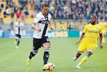  ??  ?? Bruno Alves é capitão do Parma e não vê a Itália tão forte como no passado