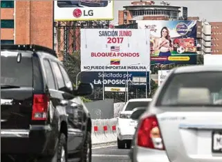  ?? ?? CARACAS. Las primeras sanciones a Venezuela se pusieron luego de elecciones fraudulent­as.