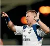  ??  ?? Referee Nigel Owens