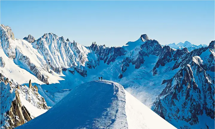  ??  ?? Preparing to tackle Vallée Blanche on Chamonix’s Aiguille du Midi