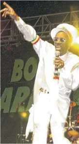  ?? COLLIN REID/AP ?? Bunny Wailer performs on Feb. 6, 2005, at the One Love concert to celebrate Bob Marley’s 60th birthday in Kingston, Jamaica.