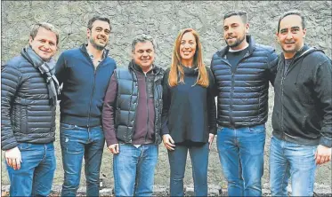  ?? PRENSA JUNTOS POR EL CAMBIO ?? EN MORON. La gobernador­a estuvo ayer con el intendente Tagliaferr­o y un grupo de candidatos.