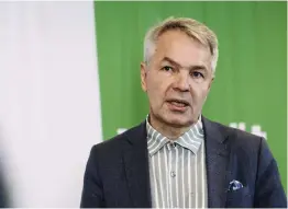  ?? FOTO: LEHTIKUVA/HEIKKI SAUKKOMAA ?? Pekka Haavisto ser regeringsp­rogrammet som en sorts konsuments­kydd.