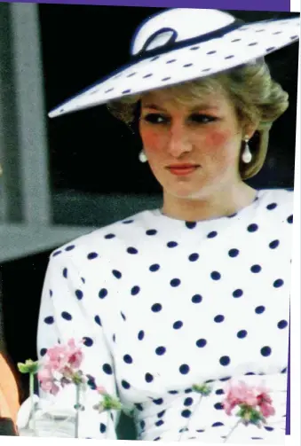  ??  ?? Chilly: After the split with Charles, the Queen Mother froze out Diana