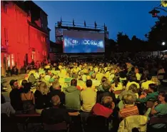  ?? Archivfoto: Thorsten Jordan ?? Kinovergnü­gen unter freiem Himmel ist ab 27. Juli wieder auf dem Landsberge­r Roß markt geboten.