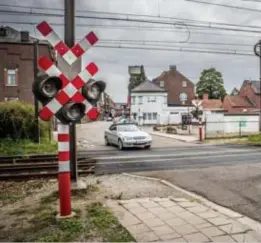  ?? FOTO SVEN DILLEN ?? De bruggen en tunnels zijn nodig voor de sneltram naar Maastricht.