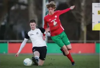  ?? FOTO BART BORGERHOFF ?? Cedric Serneels van HW Zonhoven is de jongste genomineer­de van alle reeksen. De nu 17-jarige Serneels won eerder de tennismast­ers.