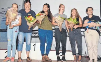  ?? FOTO: HERLINDE GROSS ?? Das Frauen-Helferteam von links: Elina Wirsch, Susanne Lippert, Karima Lippert, Sophhie Jannetzka, Shirly Bolz und Elena Ebser.