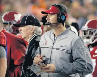  ?? DAVID J. PHILLIP/ASSOCIATED PRESS FILE ?? Steve Sarkisian, above, will be in charge of the Alabama Crimson Tide if head coach Nick Saban has to quarantine at home. Saban tested positive for COVID-19 on Wednesday.