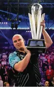  ?? FOTO: IMAGO ?? Rob Cross gewann bei seinem WM-Debüt gleich den Titel.