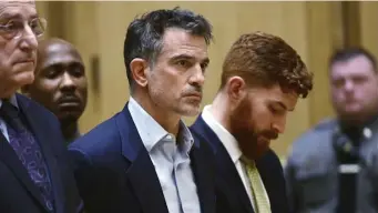  ?? APFILE ?? SUICIDE ATTEMPT: Fotis Dulos, the estranged husband of a missing mother of five, is arraigned on murder and kidnapping charges in Stamford Superior Court in Stamford, Conn. His lawyer said Thursday he has died following an apparent suicide attempt.