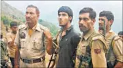  ?? HT FILE ?? LeT terrorist Mohammad Naveed (centre) reportedly told counter terror officials about the special applicatio­n.