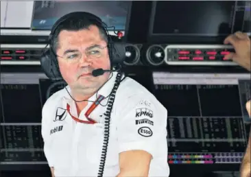  ??  ?? MCLAREN. Eric Boullier, jefe de la escudería de Woking, aún espera mejoras de Honda en la Fórmula 1.