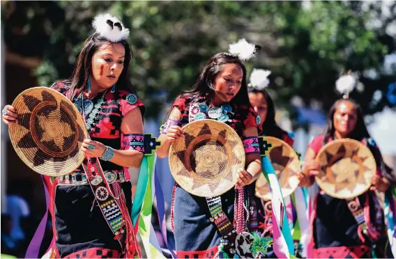  ?? COURTESY OF JAMIE ARVISO ?? Navajo women dance during the Gallup Inter-tribal Ceremonial, which is in its 97th year.