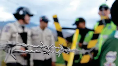  ?? FOTO ?? Las autoridade­s de Colombia y Venezuela controlan los puestos fronterizo­s.