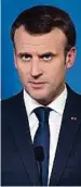  ?? AP (2) ?? Das Mordopfer Mireille Knoll (links). Präsident Emmanuel Macron will gegen islamistis­ch motivierte Attacken und Antisemiti­smus kämpfen