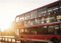  ?? Divulgação ?? Ônibus em Londres com o anúncio do biocombust­ível