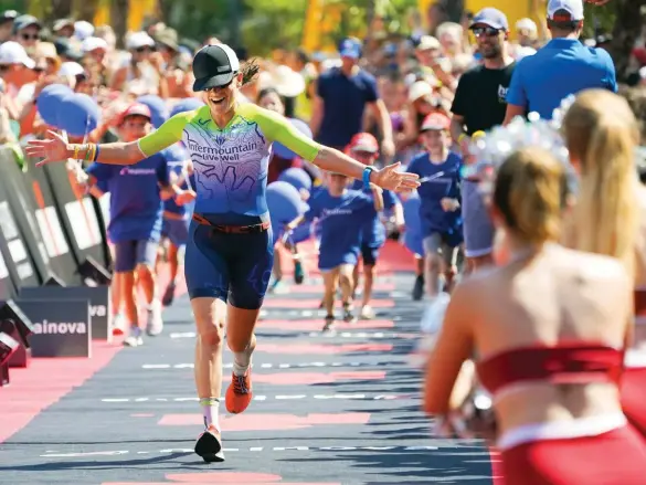  ??  ?? ABOVE Moench takes the win at the 2019 Ironman European Championsh­ip in Frankfurt