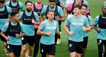  ?? (Photos Jean-François Ottonello) ?? Diop, Fabregas, Aguilar, Biancone, Ben Yedder... L’ASM est attendue à Metz.