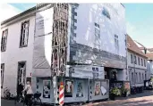  ?? FOTO: STADT RATINGEN ?? Die Fassade des ehemaligen Minoritenk­losters in der Lintorfer Straße soll saniert werden. Die Arbeiten sind sehr anspruchsv­oll.