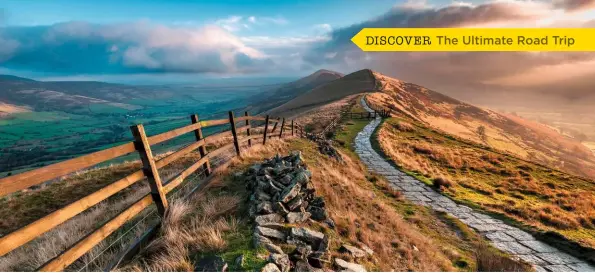  ??  ?? 
Barker Bank, Back Tor and Lose Hill unfold from the path off Mam Tor. WALKING THE LINE ALAN NOVELLI/ ALAMY* PHOTO: