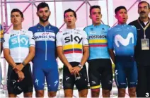  ??  ?? Orgullo
nacional. Con sus compatriot­as Sebastián y Sergio Henao, Jarlinson Pantano y Nairo Quintana en el estreno de la reciente Colombia Oro y Paz.