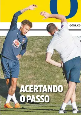  ??  ?? Recuperado da fratura no pé, Neymar fez ontem o primeiro trabalho no gramado pela seleção brasileira, na Granja Comary, em Teresópoli­s.