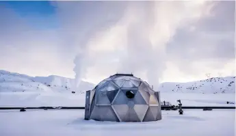  ?? Bild: Magnus Hjalmarson Neideman/svd/tt ?? På Island finns det en Co2-sug som gör sten av koldioxid. I igloon pumpas det CO2- berikade vattnet ned i berggrunde­n.