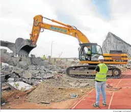  ?? ERASMO FENOY ?? Las obras del estadio Municipal de La Línea.