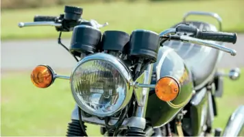  ??  ?? A halogen headlight, indicators on long stalks, comfortabl­e bars and a decent level of finish all help to make the Mk3 a fine and powerful machine with serious touring ability