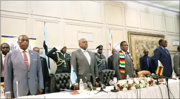  ??  ?? Presidents Mnangagwa and Masisi flanked by Vice Presidents Constantin­o Chiwenga and Kembo Mohadi during the Zimbabwe Botswana Bi- National Commission meeting in Harare yesterday