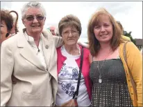 ?? Sr Mary Rose Doyle with her cousins Joan and Marie O’Sullivan ??