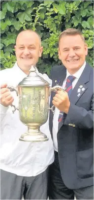  ??  ?? Congratula­tions A delighted Cambuslang BC champion Craig Jamieson with club president James McGall