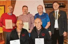  ?? Foto: Verein/Escher ?? Unser Bild zeigt in der hinteren Reihe von links die Bucher Schützen Winfried Berger, Ulrich Mazeth, Peter Burkhart, Robert Escher. In der vorderen Reihe sind zu sehen: Helmut Ertle und Reinhold Steck.