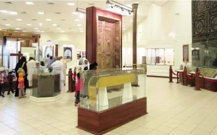  ??  ?? ATTRACTION: The Two Holy Mosques Museum in Makkah is a treasure trove of items dating back hundreds of years.