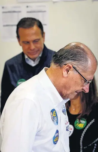  ?? WERTHER SANTANA/ESTADÃO ?? Voto. O candidato do PSDB ao Planalto, Geraldo Alckmin, vota em colégio de São Paulo