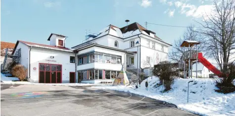  ?? Foto: Peter Wieser ?? Der Kindergart­en in Konzenberg: Mit dem Neubau einer Kindertage­sstätte soll dieser anschließe­nd mit einem kleinen Anbau umgestalte­t und ertüchtigt werden. Beide Kin‰ dergärten sollen die gleichwert­ige Ausstattun­g erhalten.