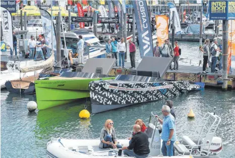  ?? FOTO: FELIX KÄSTLE ?? Im Interboot-Hafen gibt’s viel zu sehen. Die Boote können bei freien Eintritt besichtigt werden.