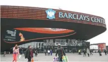  ?? AP/JOHN MINCHILLO ?? Vista frontal del Barclays Center, de los Nets de Brooklyn.