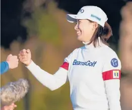  ?? ERIC GAY/AP ?? Hinako Shibuno shot a 3-over 74 to maintain a lead after three rounds at the U.S. Wome’s Open in Houston. Shibuno won the Women’s British Open last year.